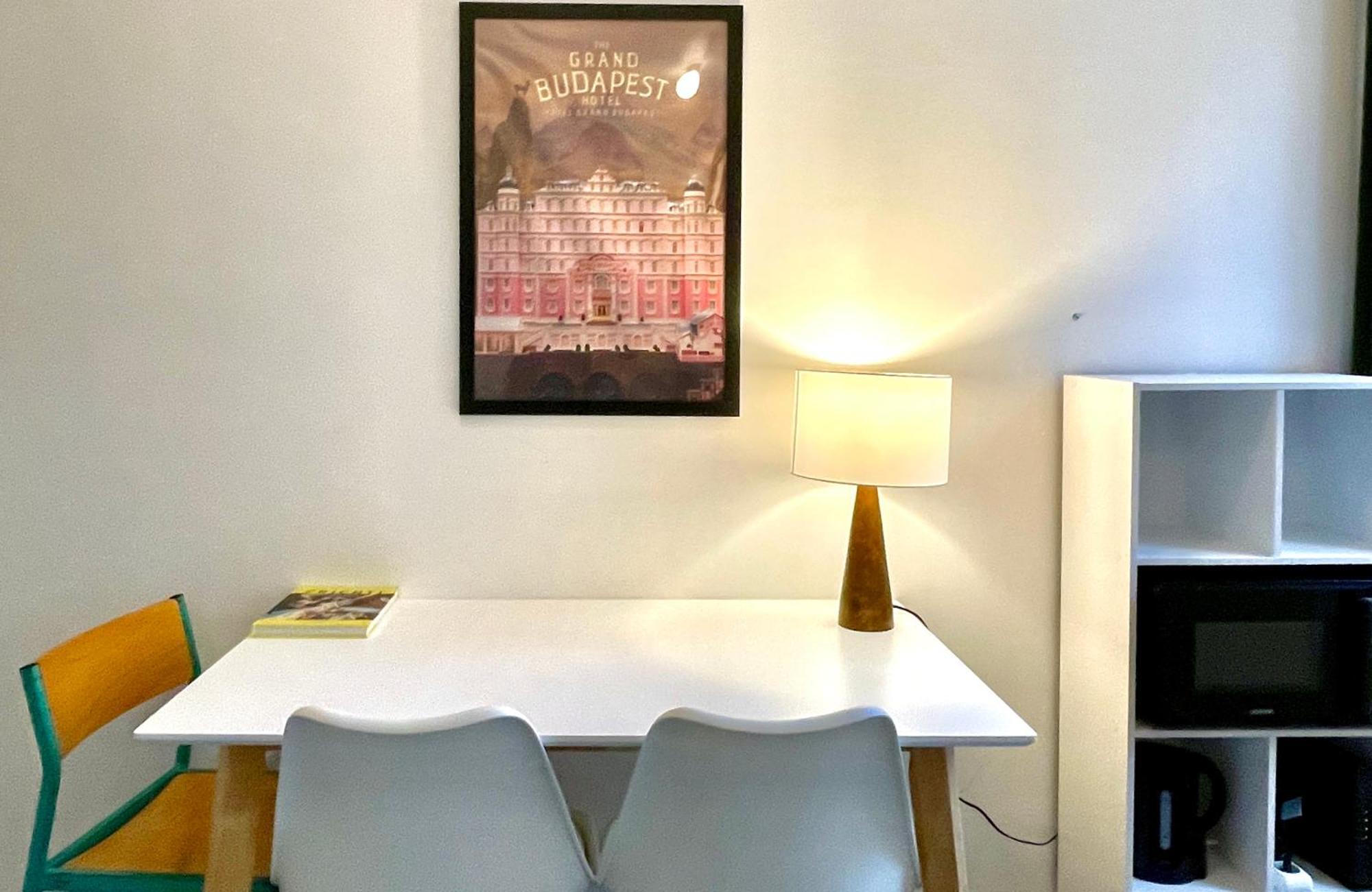 Charming Bright Sunny Studio Near Canal St Martin París Exterior foto